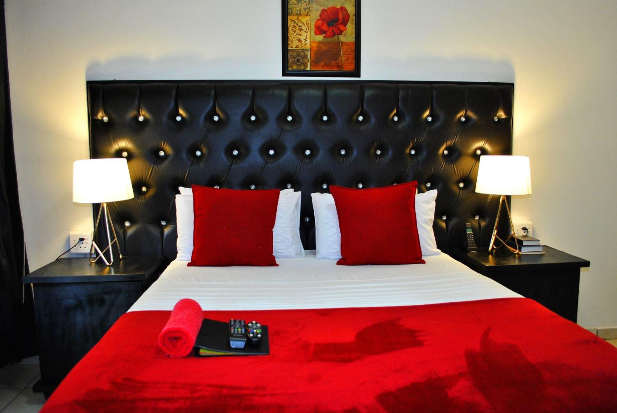 Lapologa Bed & Breakfast ซานีน ภายนอก รูปภาพ