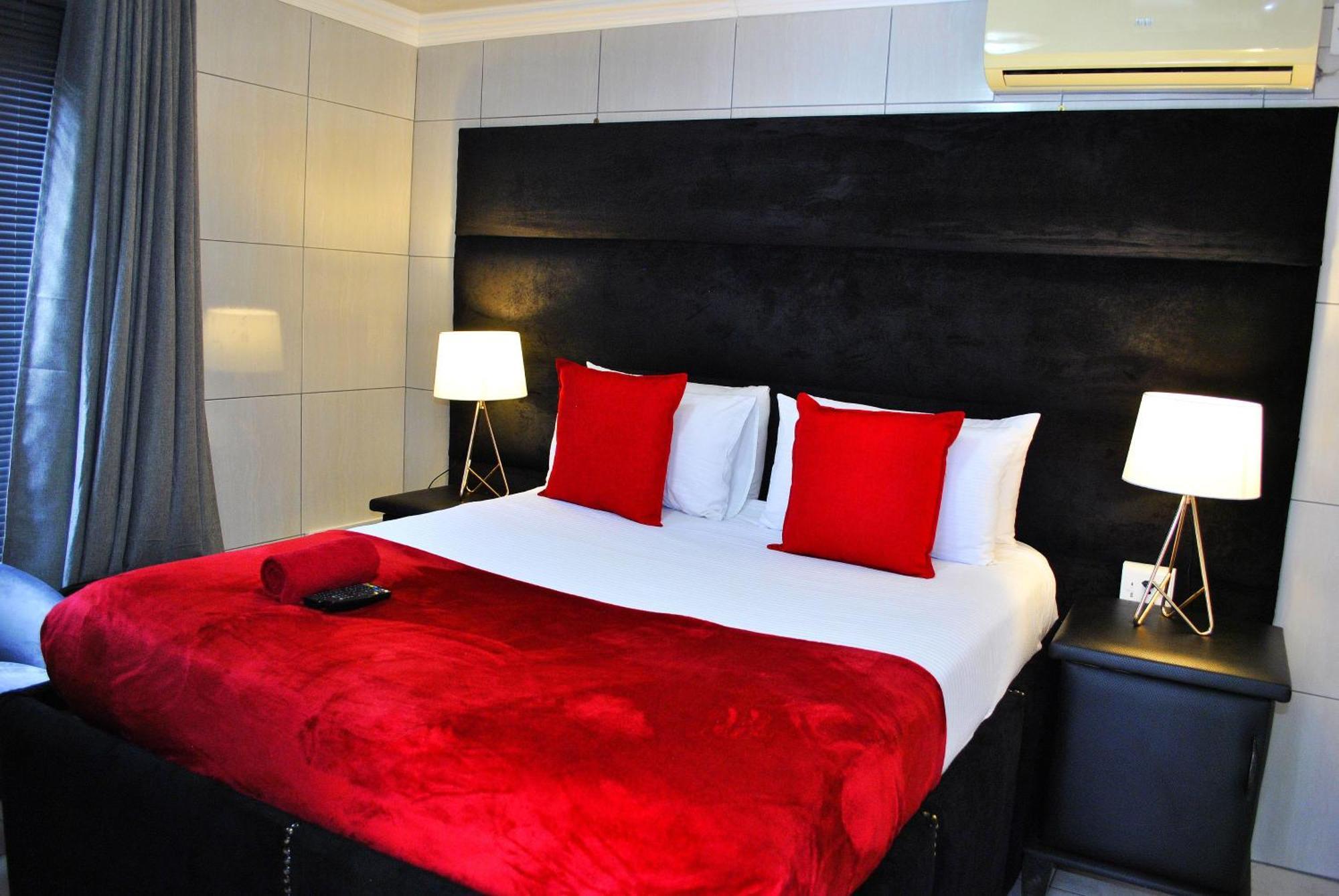 Lapologa Bed & Breakfast ซานีน ภายนอก รูปภาพ