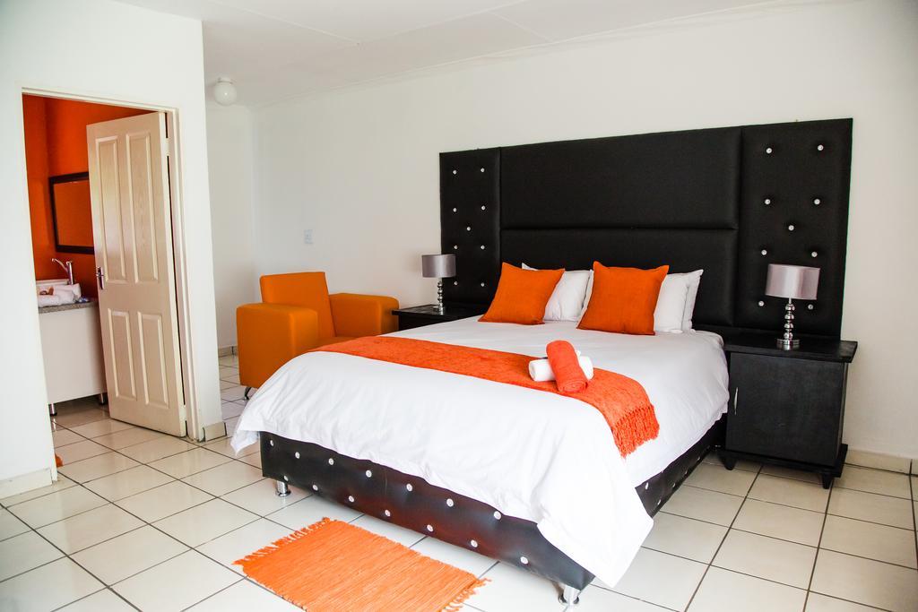 Lapologa Bed & Breakfast ซานีน ห้อง รูปภาพ