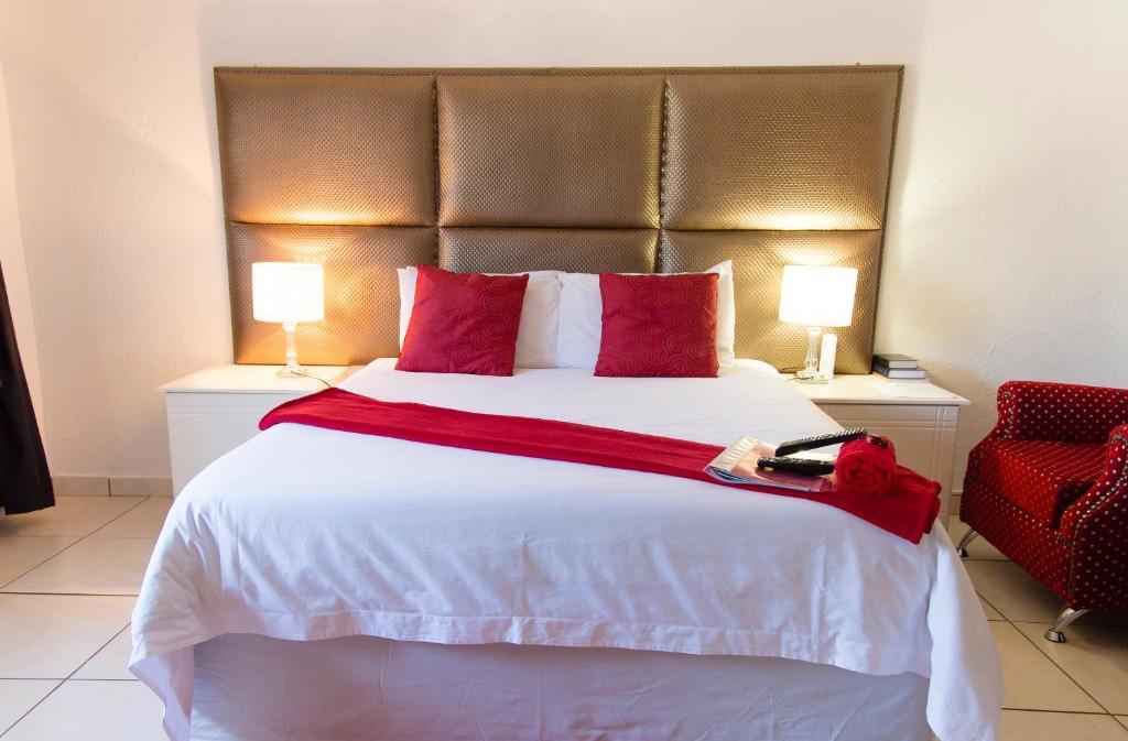 Lapologa Bed & Breakfast ซานีน ห้อง รูปภาพ